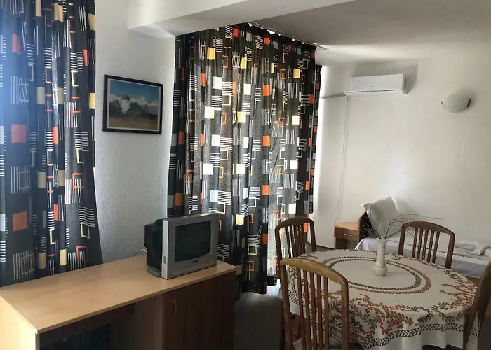 Guest house милев