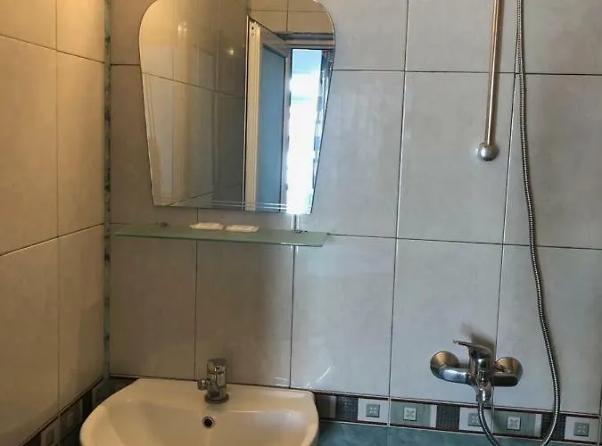 милев 招待所